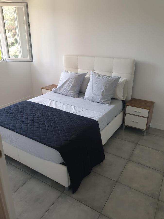 Appartements Renove 2023 Proche Aeroport 5Min, Gare Sncf 2 Min, Tramway Au Pied De L'Immeuble , Parking Possible, Renovated Apartments 2023 Near The Airport 5 Min, Train Station 2 Min, Tram Next To The Building 1 Min, Parking Possible Ницца Экстерьер фото