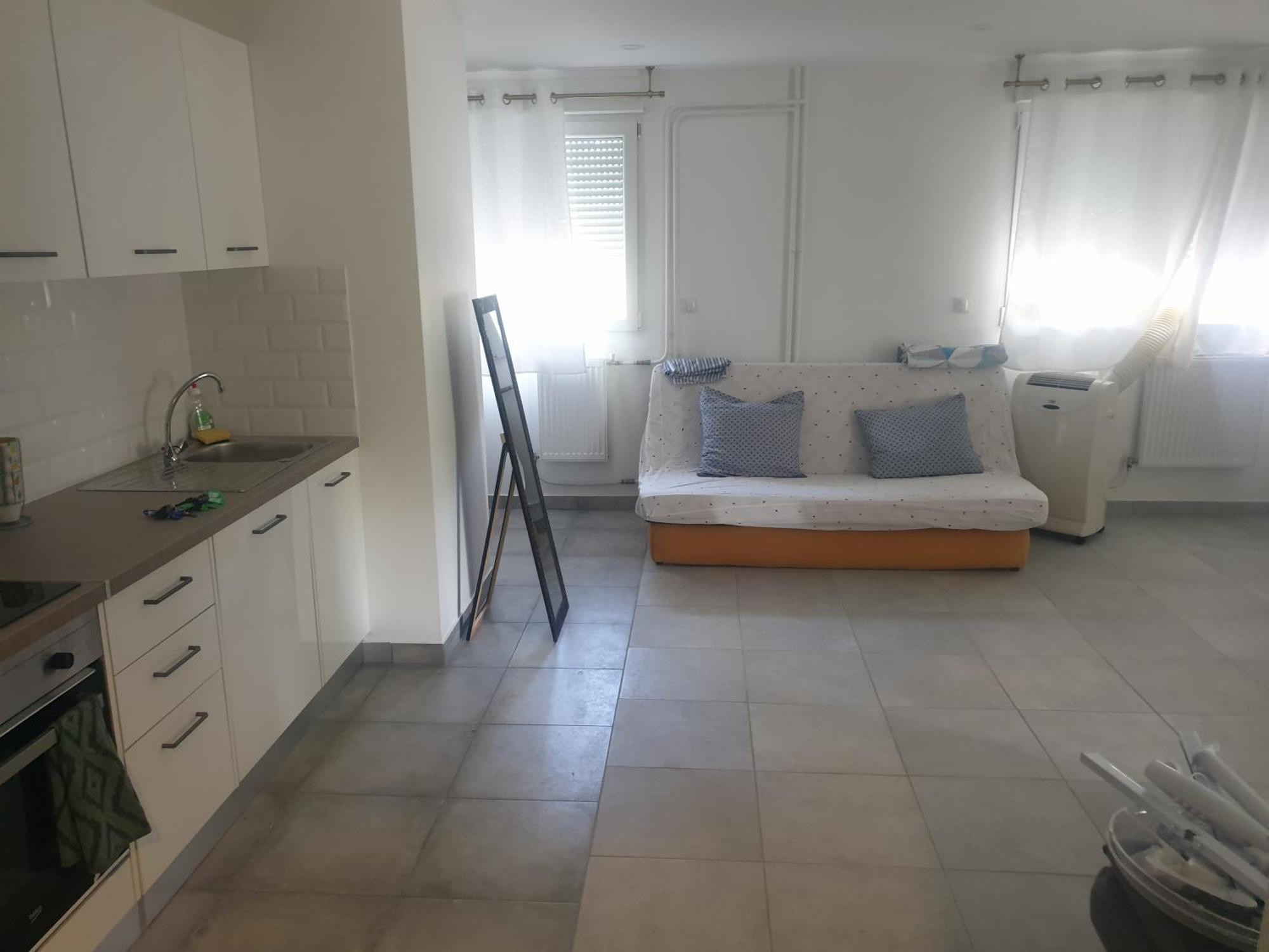 Appartements Renove 2023 Proche Aeroport 5Min, Gare Sncf 2 Min, Tramway Au Pied De L'Immeuble , Parking Possible, Renovated Apartments 2023 Near The Airport 5 Min, Train Station 2 Min, Tram Next To The Building 1 Min, Parking Possible Ницца Номер фото