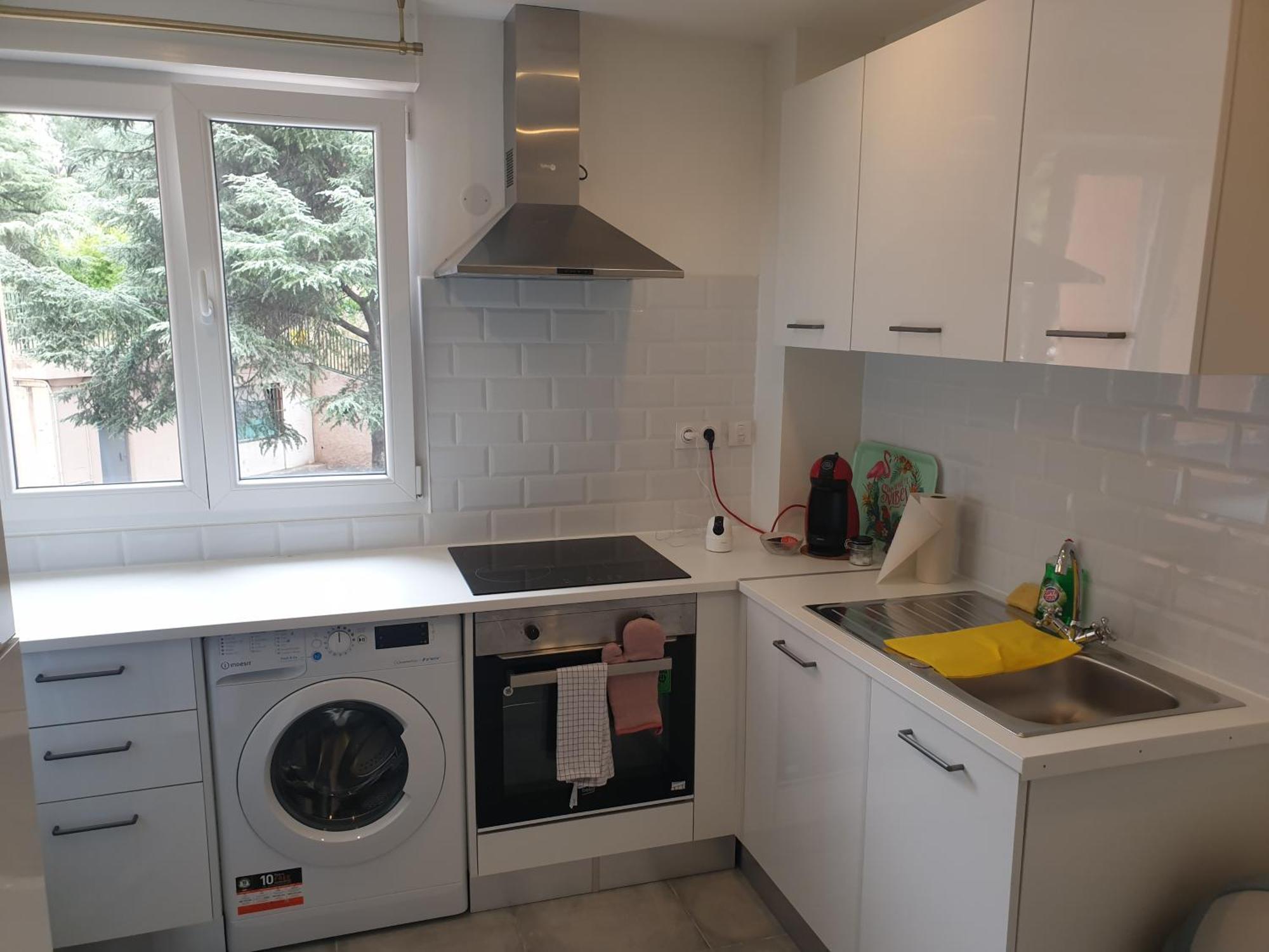 Appartements Renove 2023 Proche Aeroport 5Min, Gare Sncf 2 Min, Tramway Au Pied De L'Immeuble , Parking Possible, Renovated Apartments 2023 Near The Airport 5 Min, Train Station 2 Min, Tram Next To The Building 1 Min, Parking Possible Ницца Номер фото